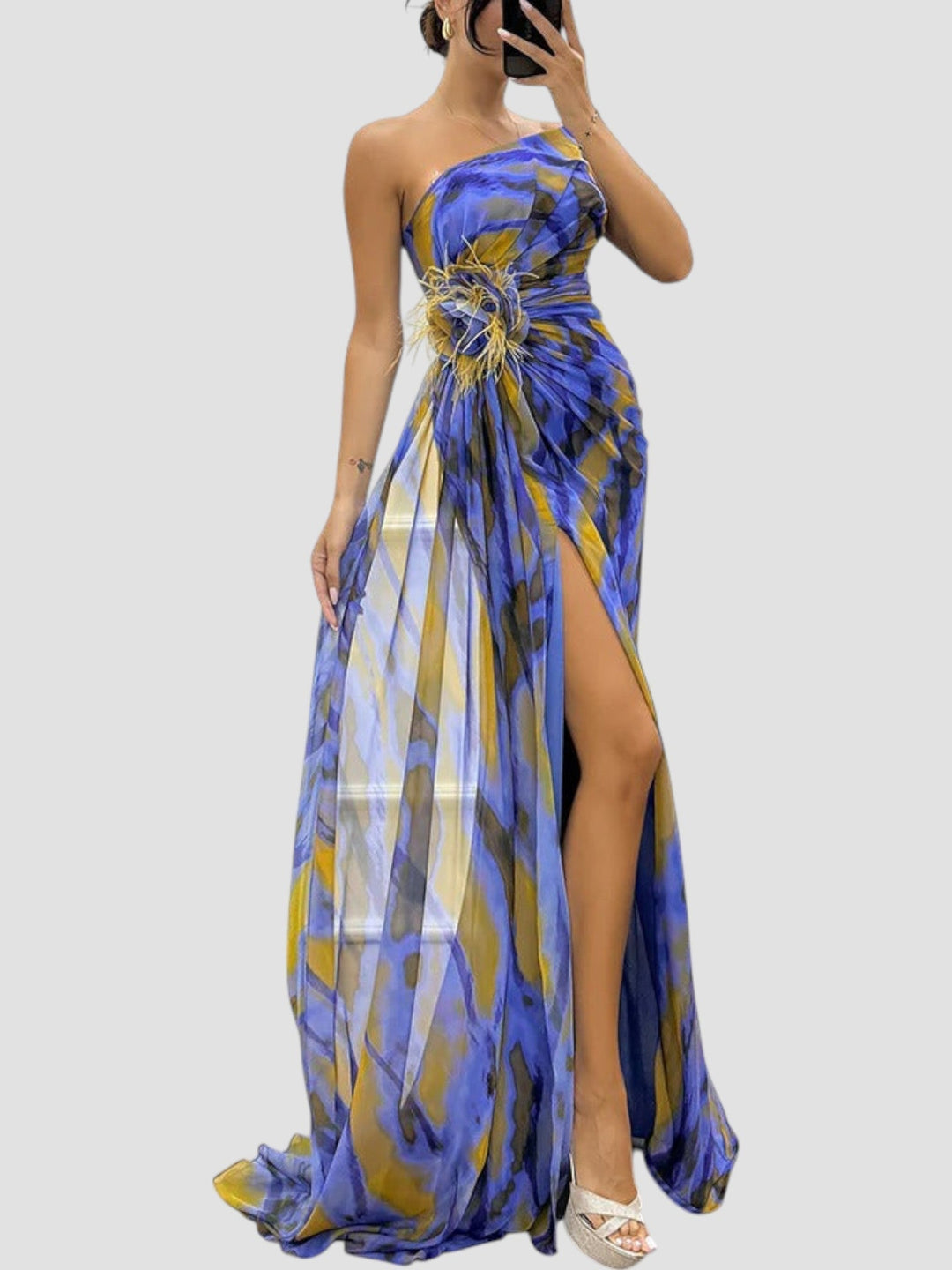 Nicole Elegant Dress - Elena Harper