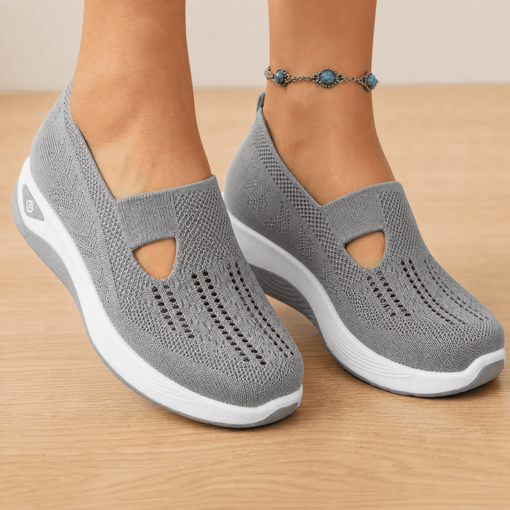 Amelia | Breathable Slip-On Sneakers with Cushioned Platform Sole
