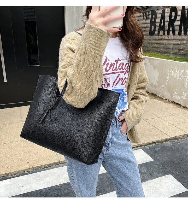 Istar Soft Leather Shoulder Bag