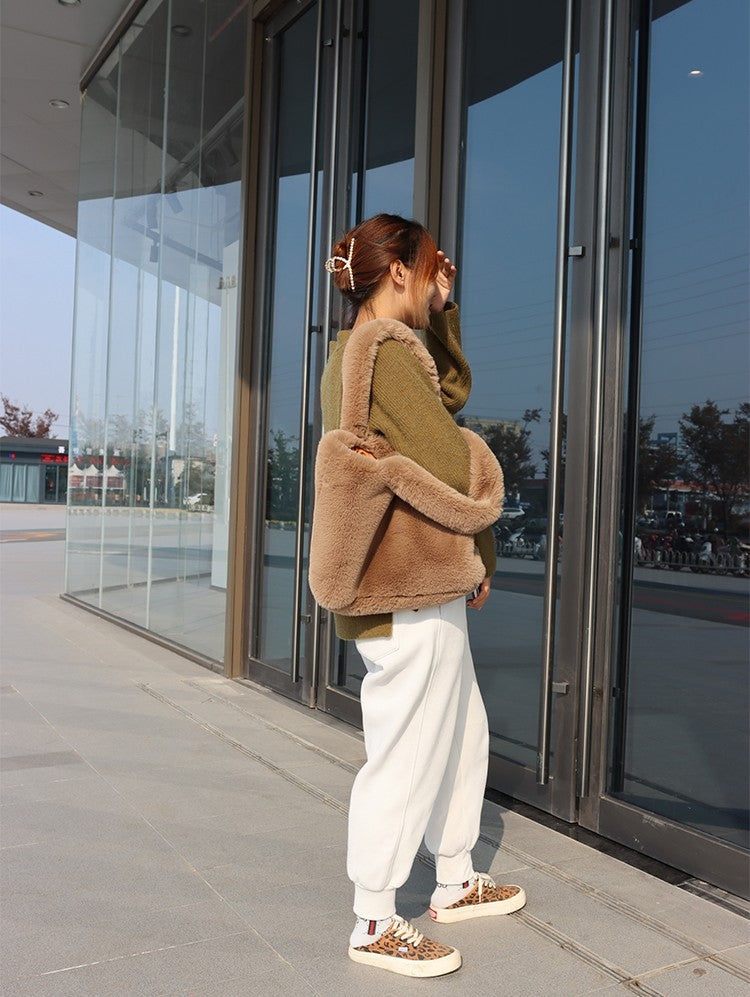 Faux - Fur Tote Bag