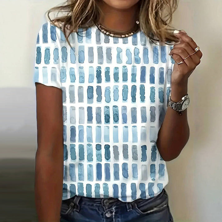 Casual Vintage T-Shirt - Elena Harper