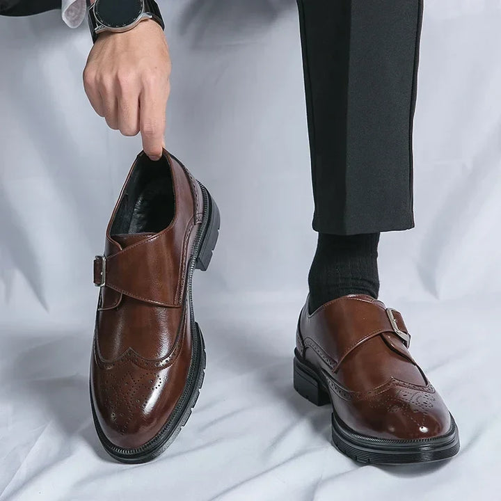 Men's Perforated Buckle Shoes