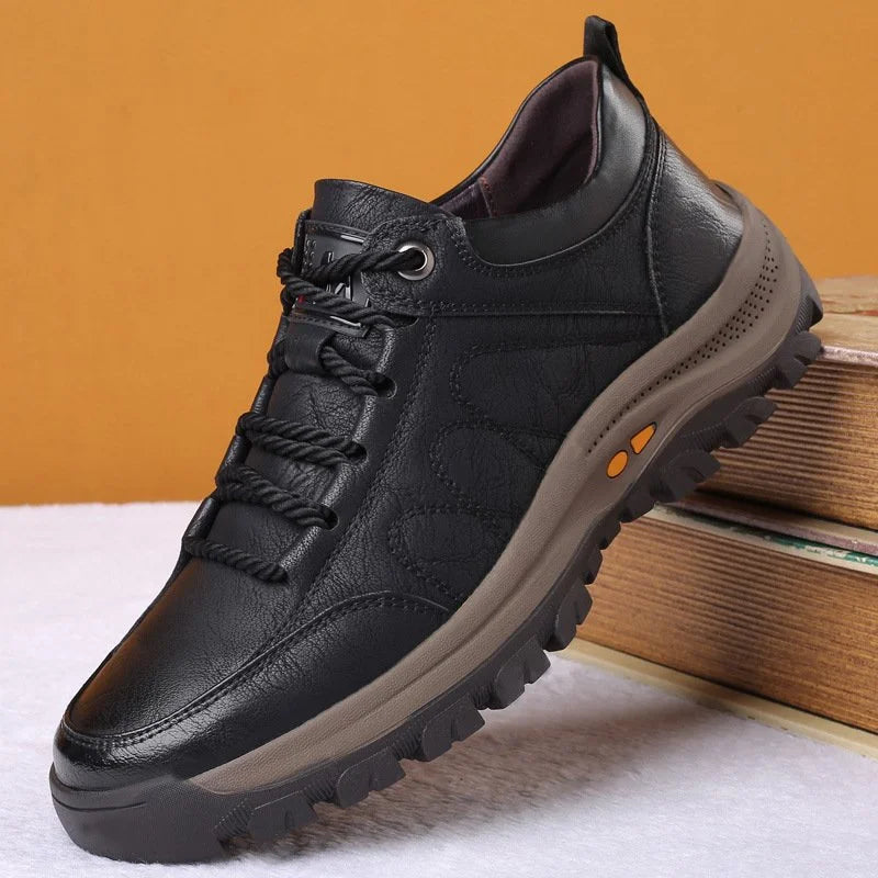 Casual Men's Shoes with Treaded Sole - Elena Harper
