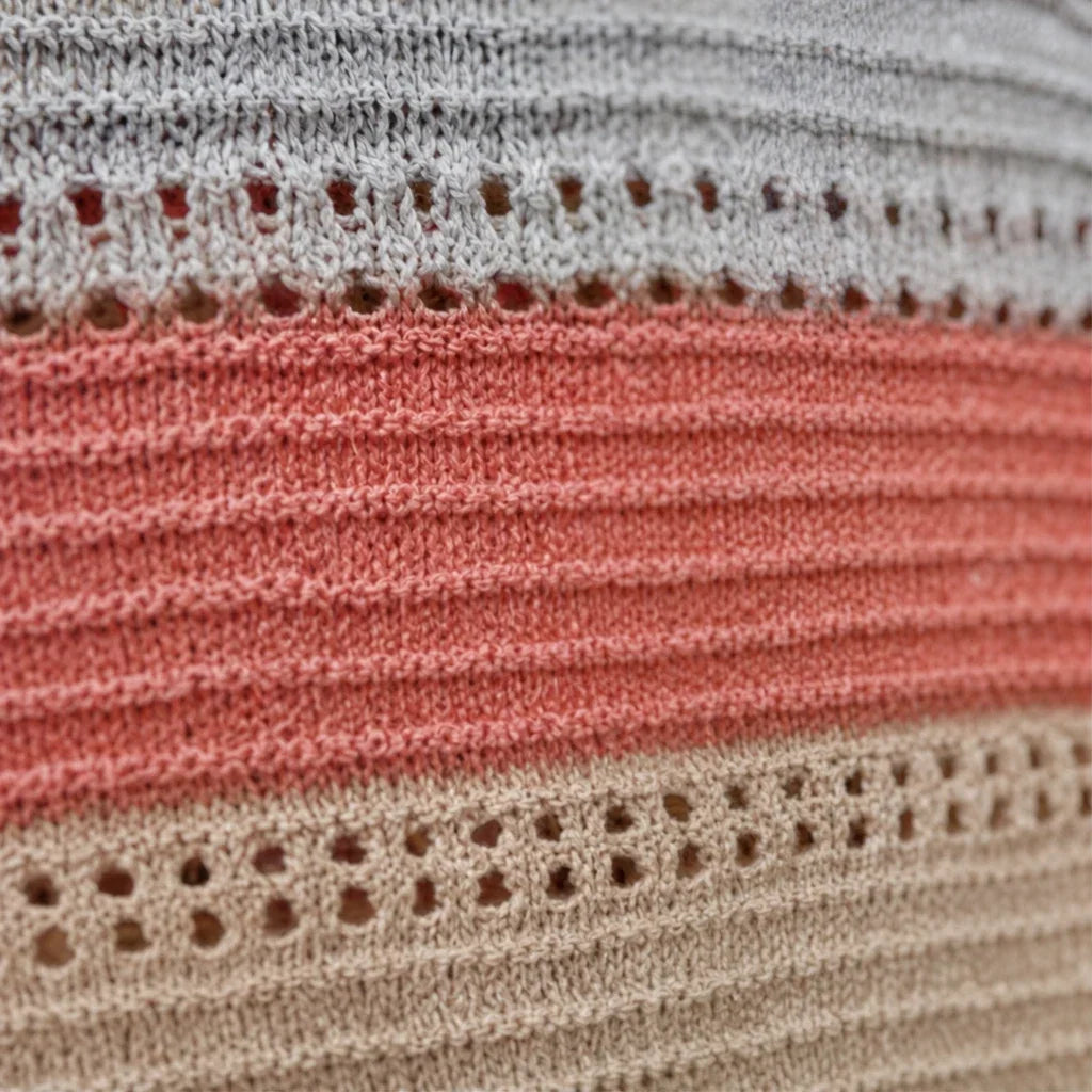 Colora Knit – Striped Hollow-Knit Hoodie