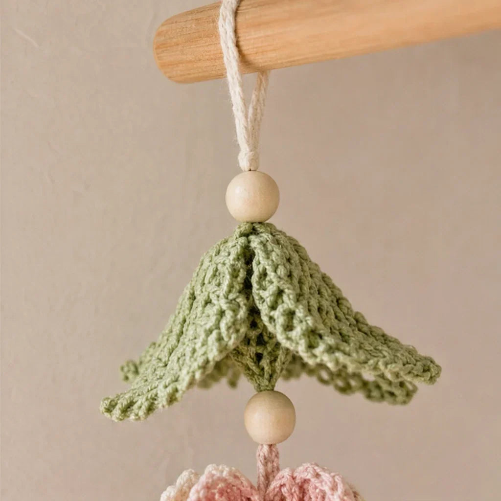Bloomweave Hummingbird And Flower Crochet Hanging Kit - Elena Harper