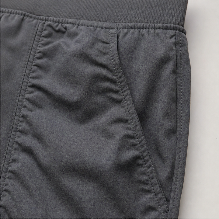 Dayliva Quick-Dry Stretch Women’s Joggers - Elena Harper