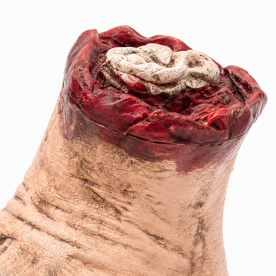 Creepcrawler Motion-Activated Crawling Severed Hand Prop - Elena Harper