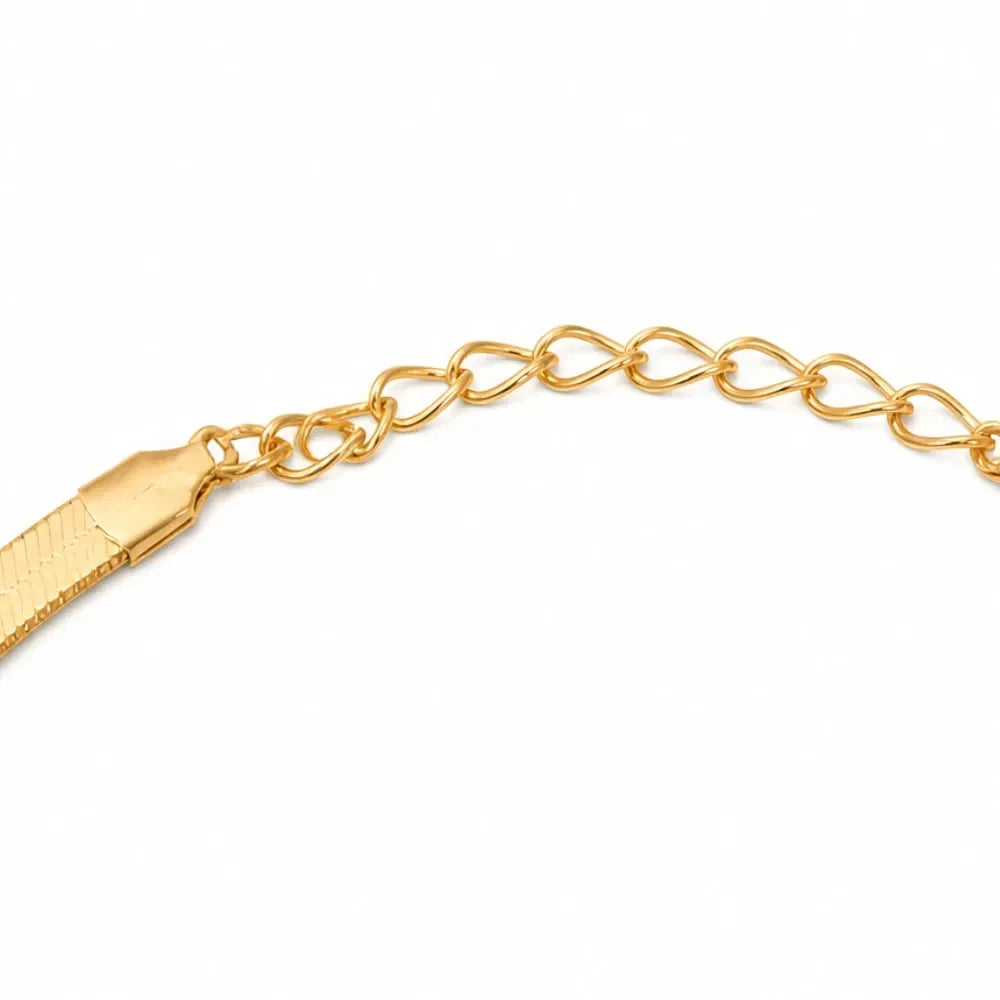 Aurenza Gold necklace and earring set, textured medallion, flat snake chain - Elena Harper