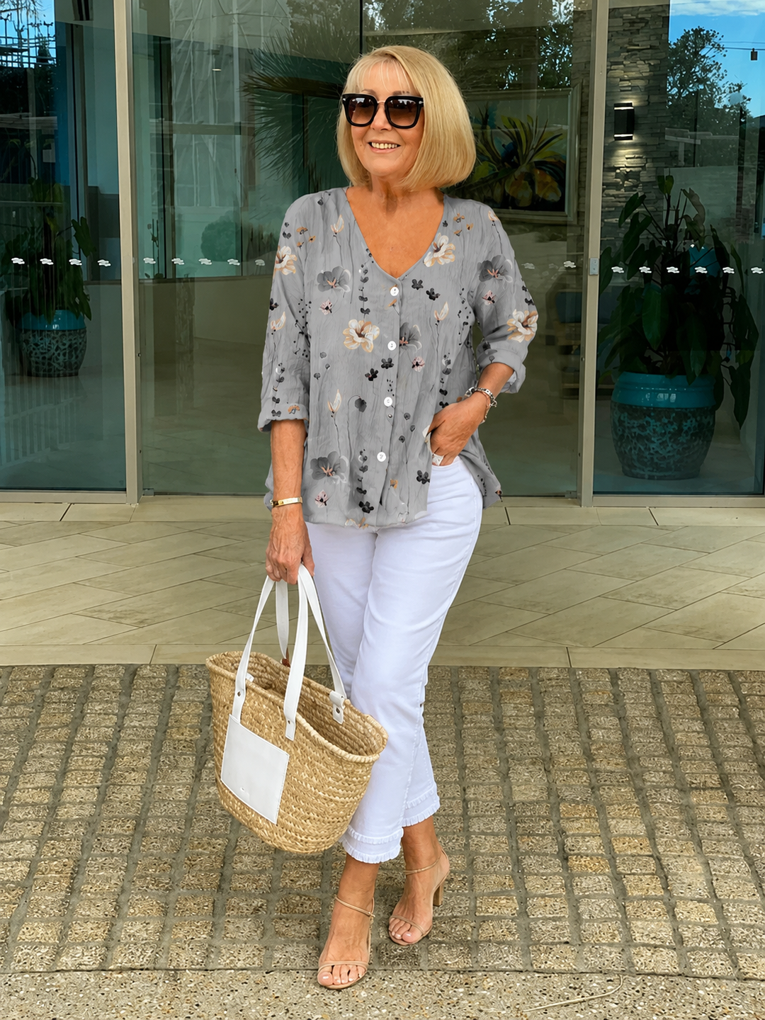Elanna™ | Belly-Covering Floral Blouse