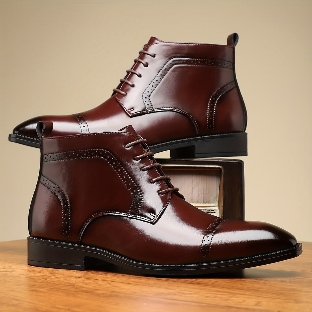 Ashford | Men's Cap-Toe Lace-Up Boots with Leather Finish