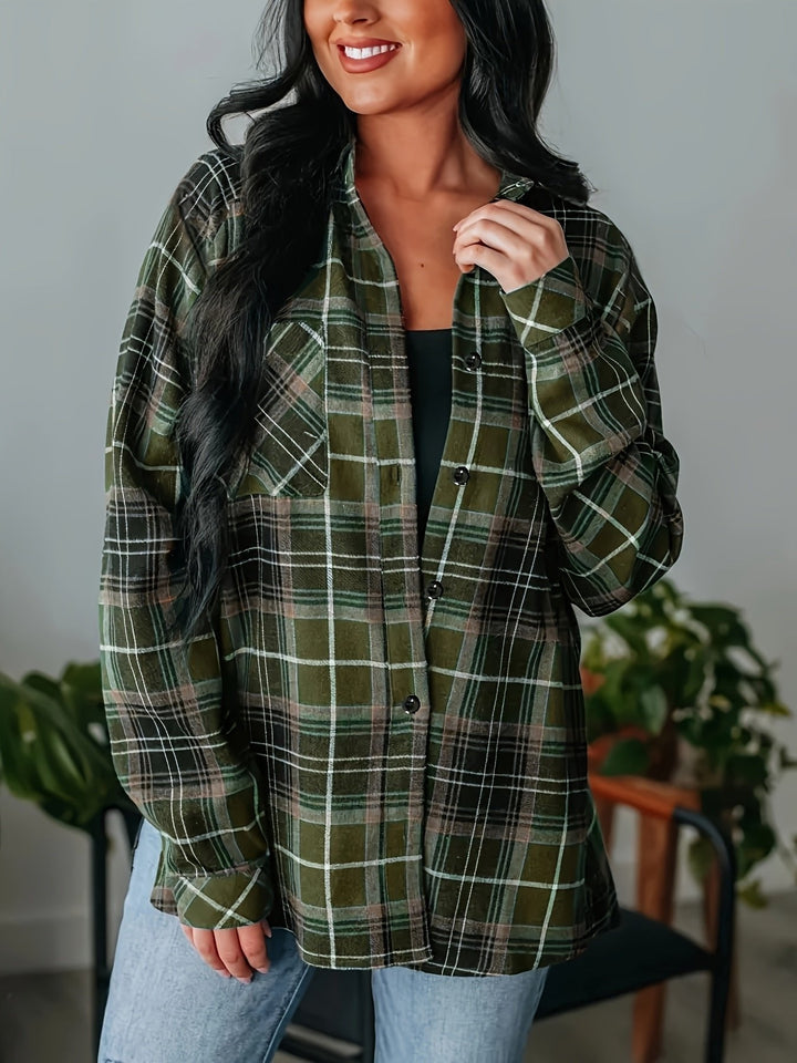 Clara | Loose-fitting women's shirt with plaid pattern in lumberjack style