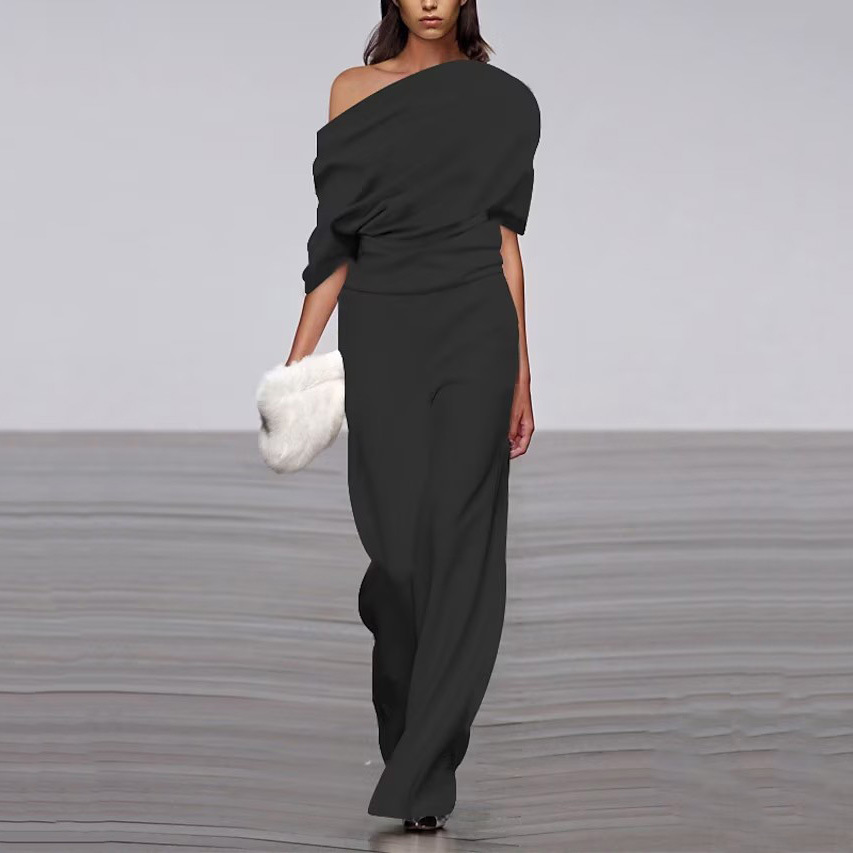 Angelika | Feminine and Stylish Women's One-Shoulder Jumpsuit