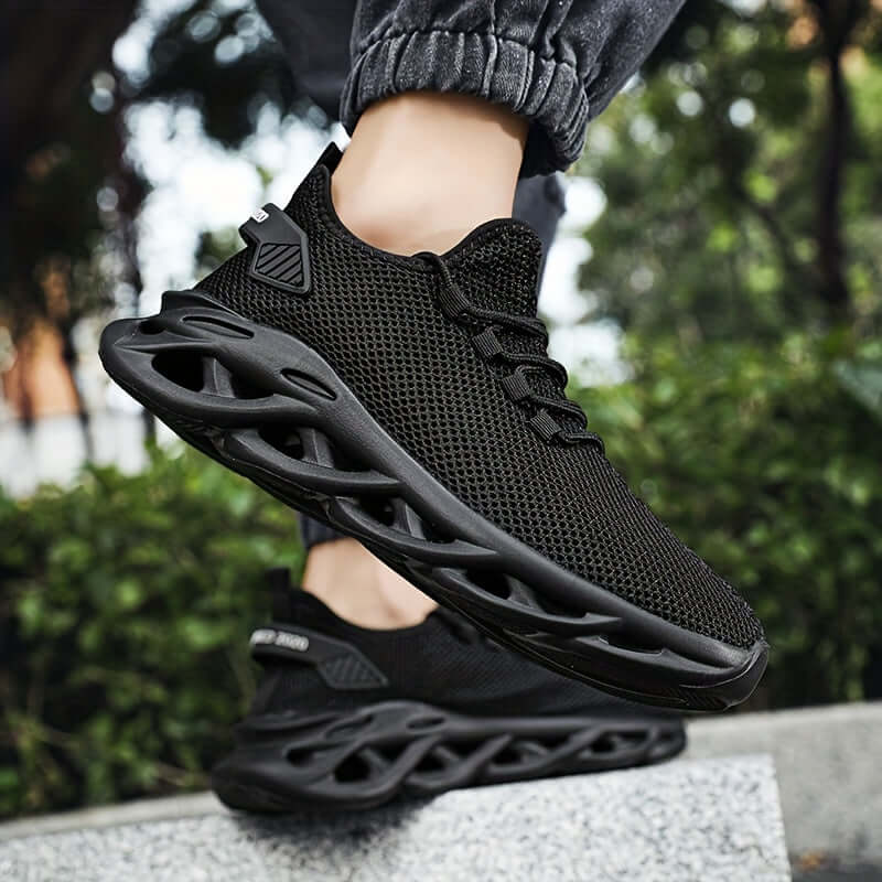 Men's Lightweight Running Shoes - Breathable Mesh