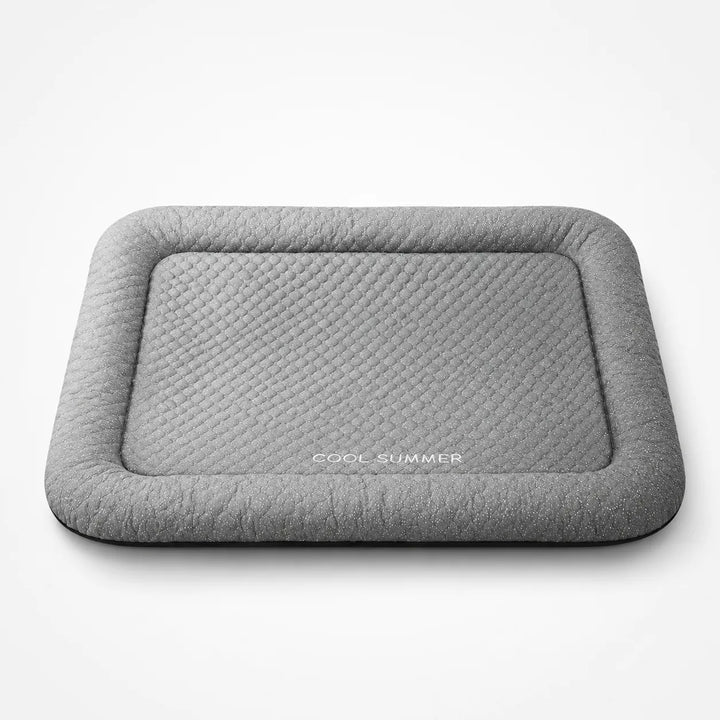 Coolaby Ice Silk-look Pet Cooling Mat for Dogs and Cats, Padded Non-Slip Summer Bed - Elena Harper