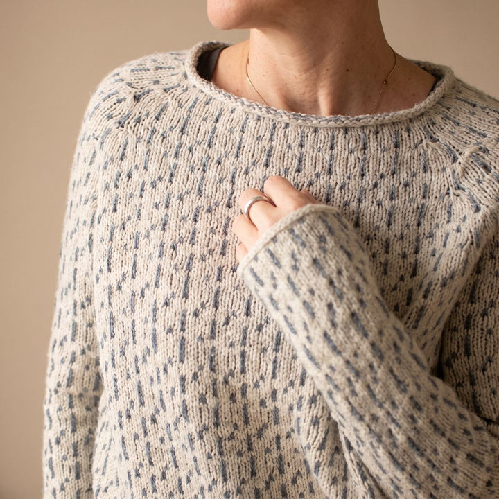 Mia | Women's Knit Sweater with Waffle Texture Round Neck Relaxed Fit