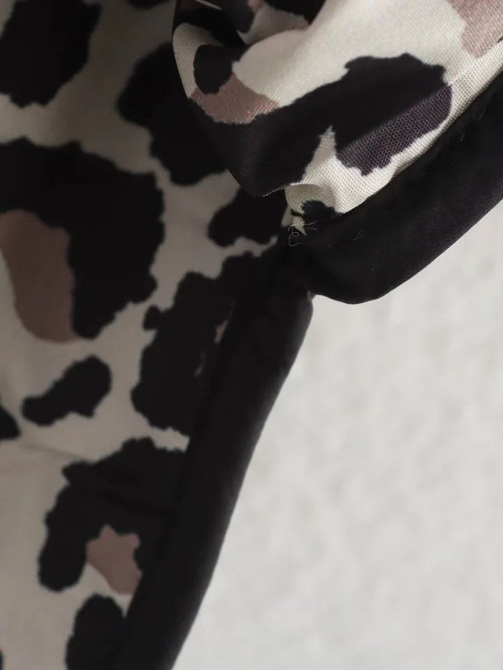 Ladies' Jacket with Leopard Lining for Stylish Autumn and Winter