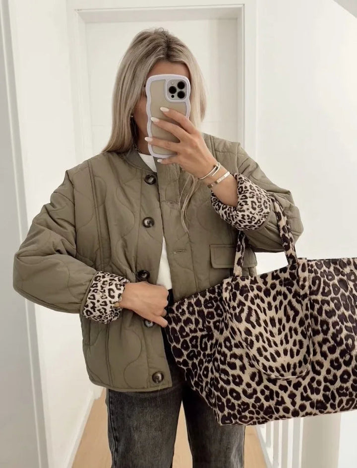 Ladies' Jacket with Leopard Lining for Stylish Autumn and Winter