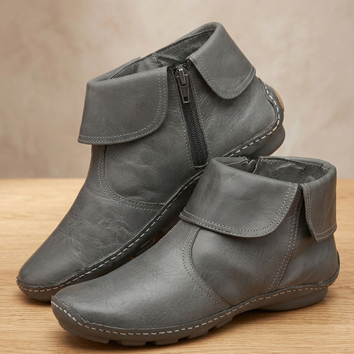 Femke | Women's Ankle Boots Flat Retro Leather Zipper Booties