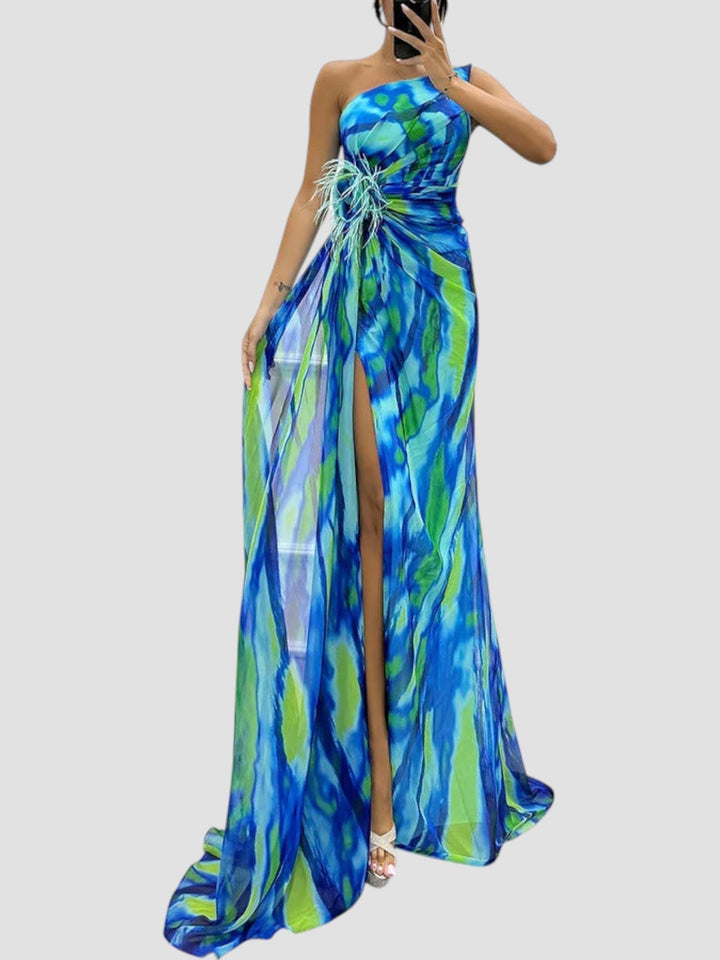 Nicole Elegant Dress - Elena Harper