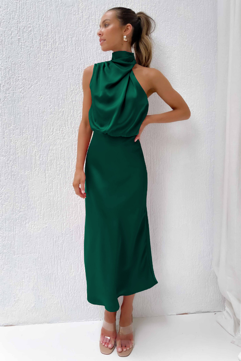 Yara - Stylish Midi Dress with Modern Neckline