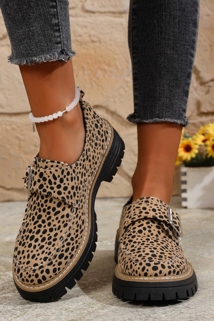Leopard Print Buckle Strap Decor Round Toe Casual Loafers
