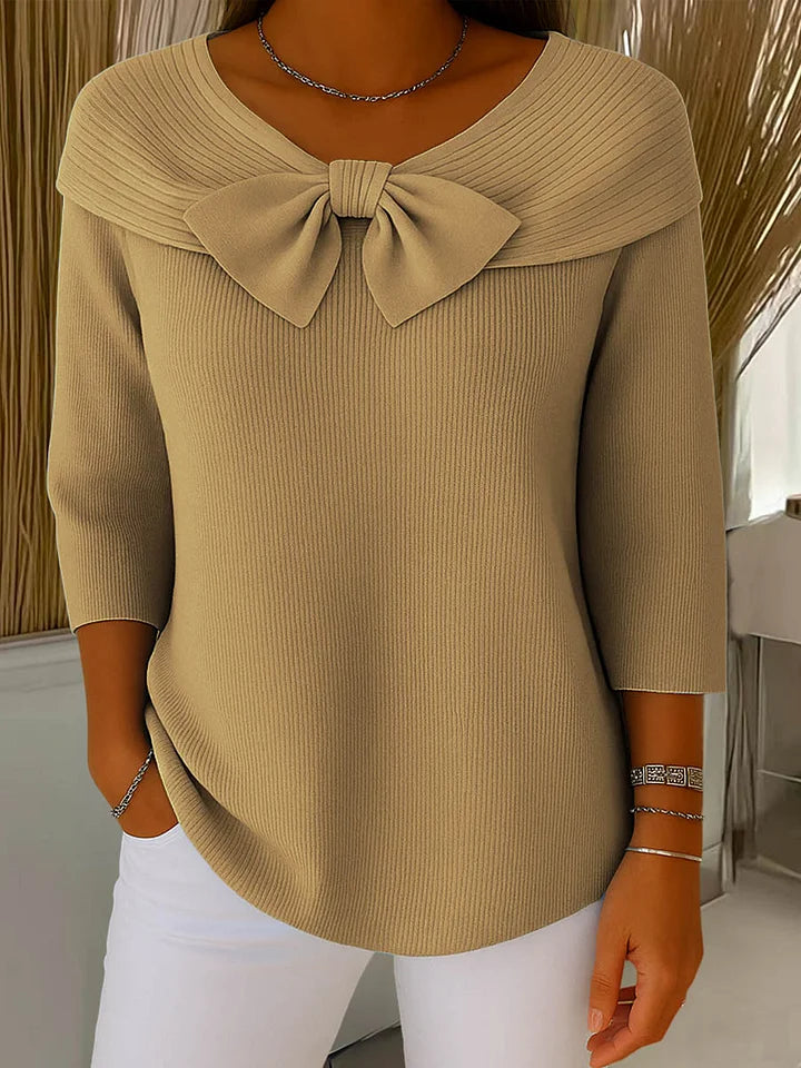 Clara | Elegant Sweater with Soft Knit Bow
