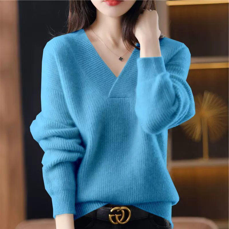 Women's Relaxed Fit V-Neck Knit Sweater - Svala