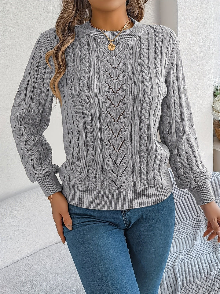 Laura | Classic and Cozy Cable Knit Sweater with Round Neck