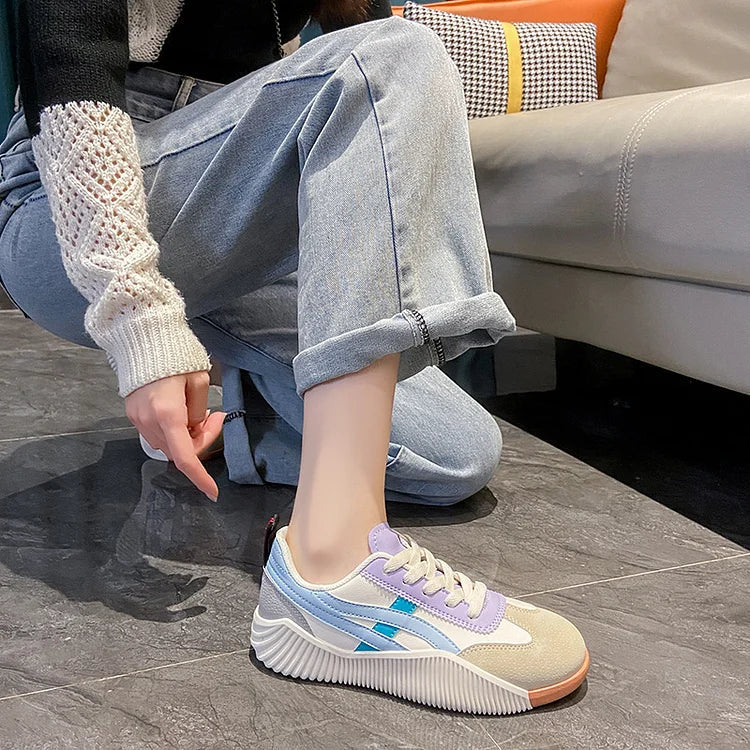 Roselise - Minimalist and Chic Sneakers with Soft Sole