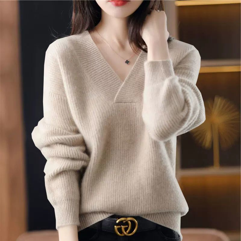 Women's Relaxed Fit V-Neck Knit Sweater - Svala