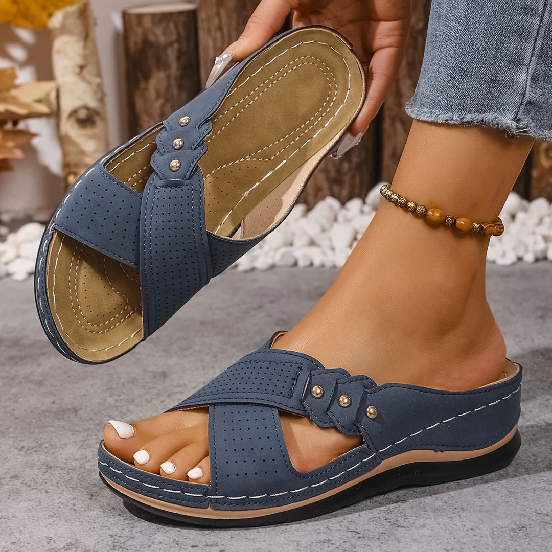 CHIC WIG SANDAL FOR WOMEN