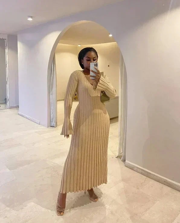 Sara New Knitted Midi Dress - Elena Harper