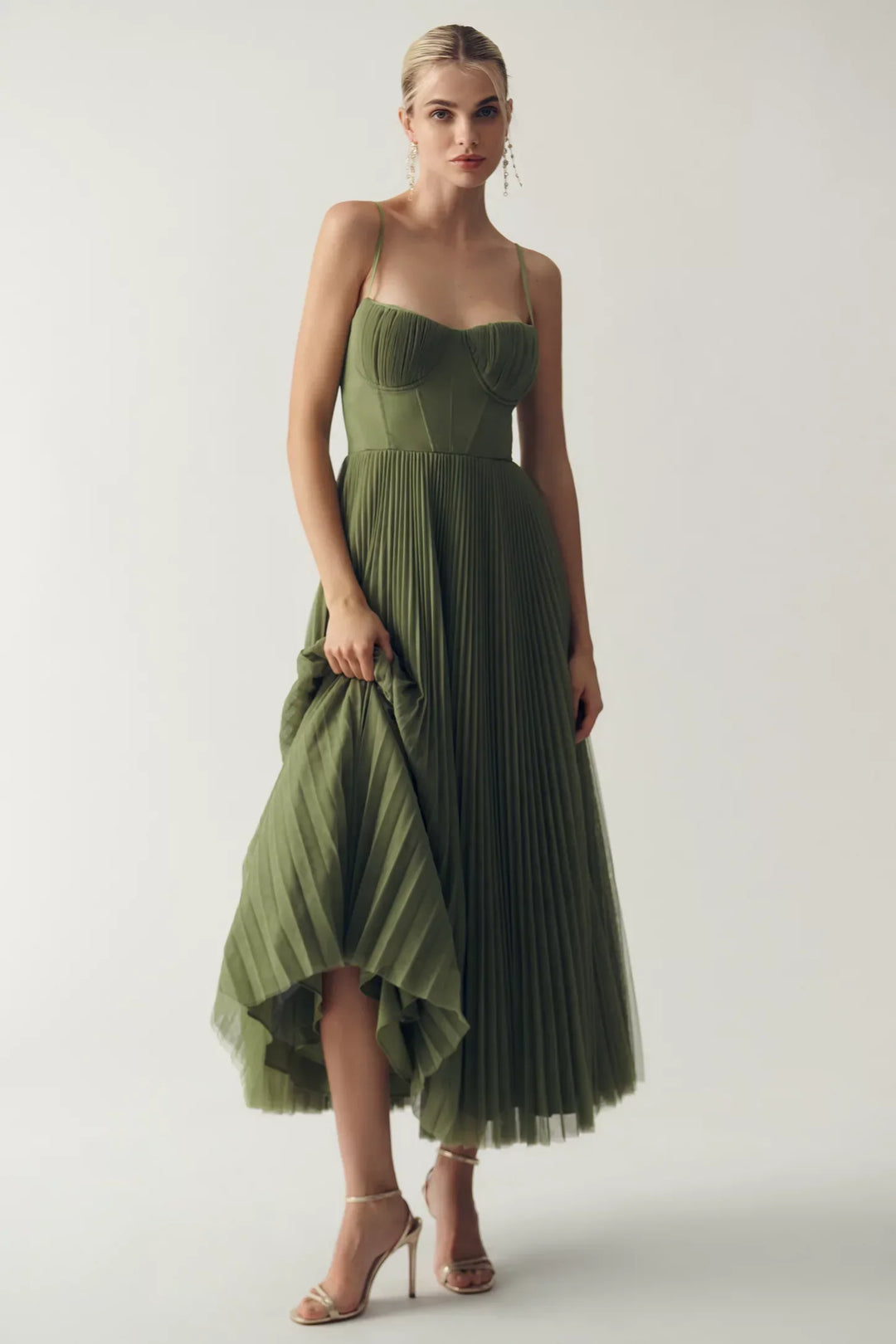 Nala elegant dress with open back - Elena Harper