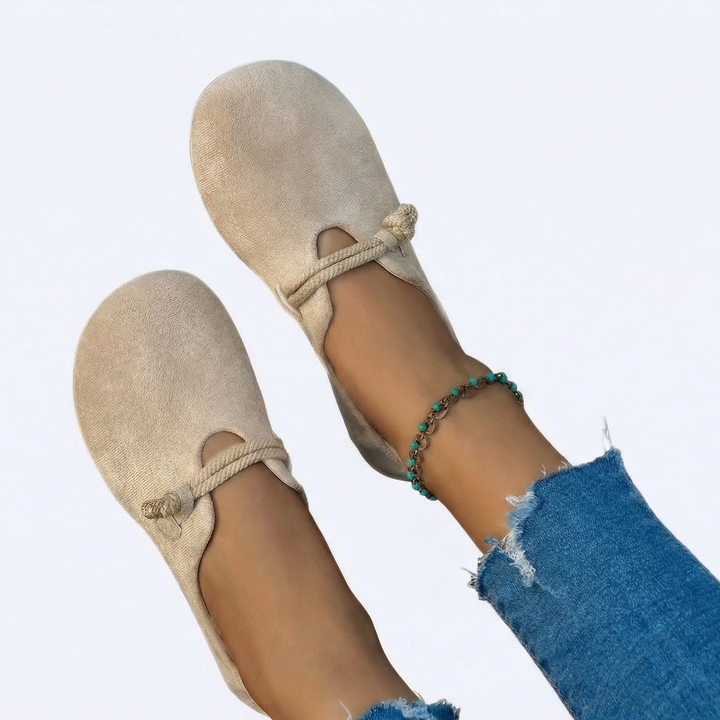 Anisa Elegant Loafers with Natural Comfort - Elena Harper