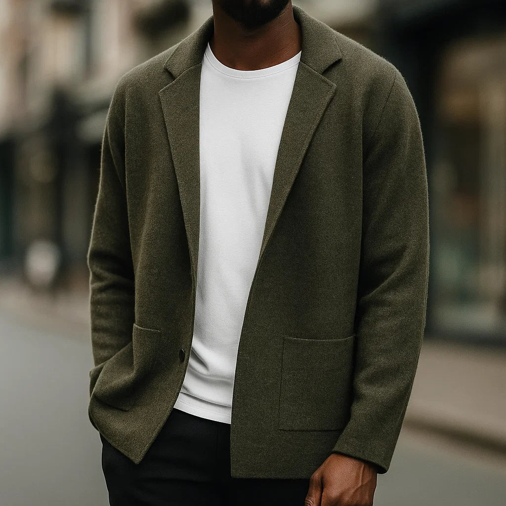 ELENA HARPER™  |  REFINED KNITTED VEST FOR MEN
