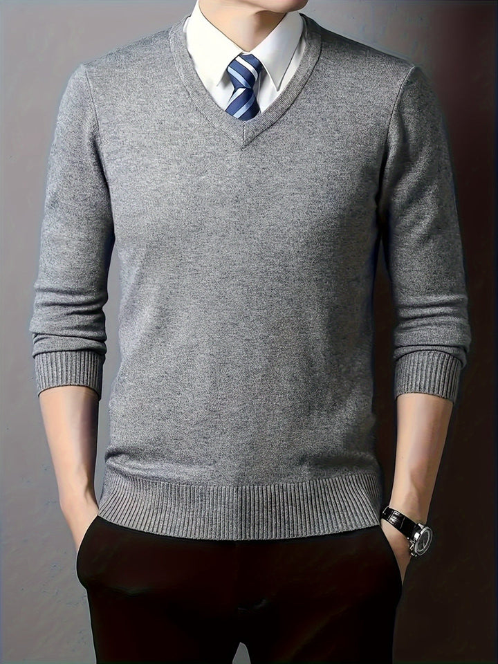 Halvord | Men's V-Neck Sweater Black