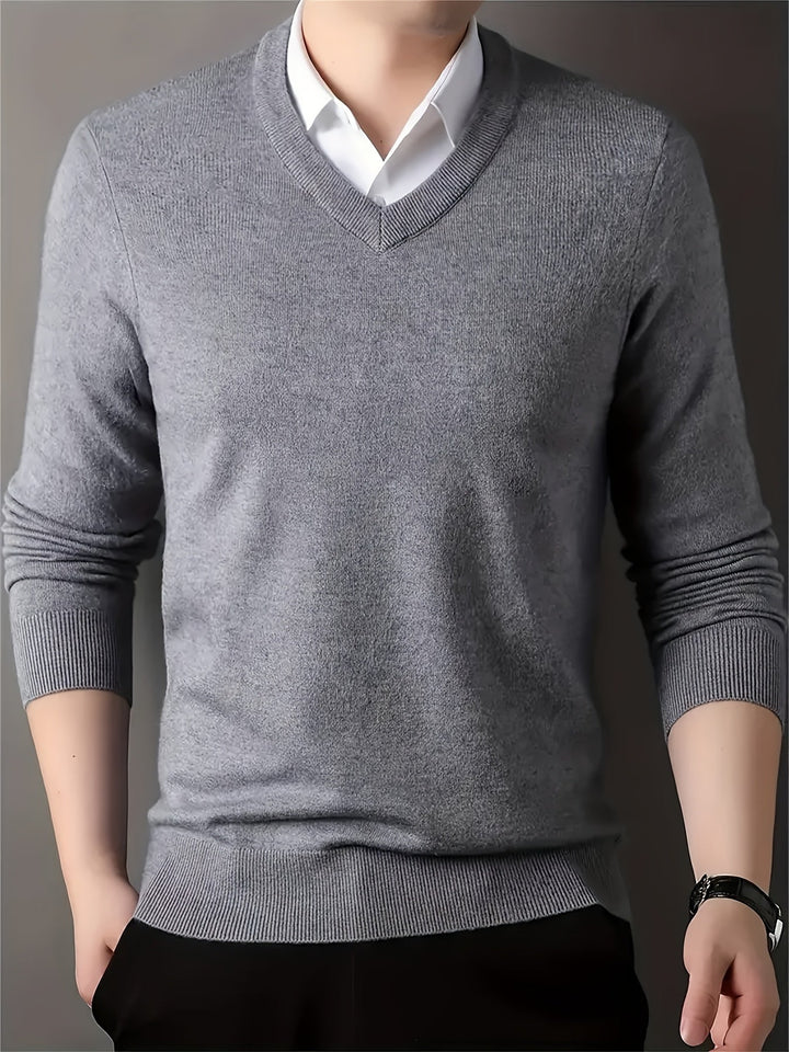 Halvord | Men's V-Neck Sweater Black