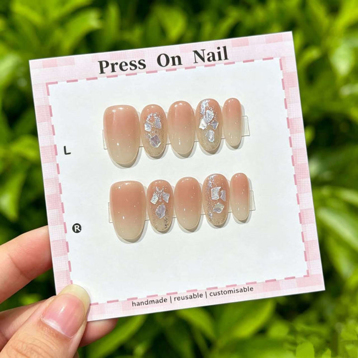 Handmade Reusable Press-On Nail Set with Elegant Design