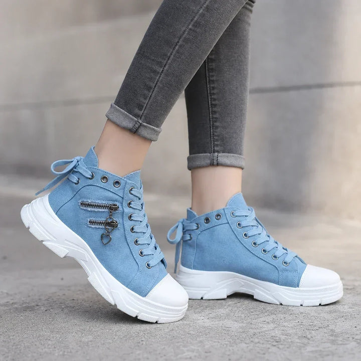Breezara – Lace-Up Platform Sneaker Boots