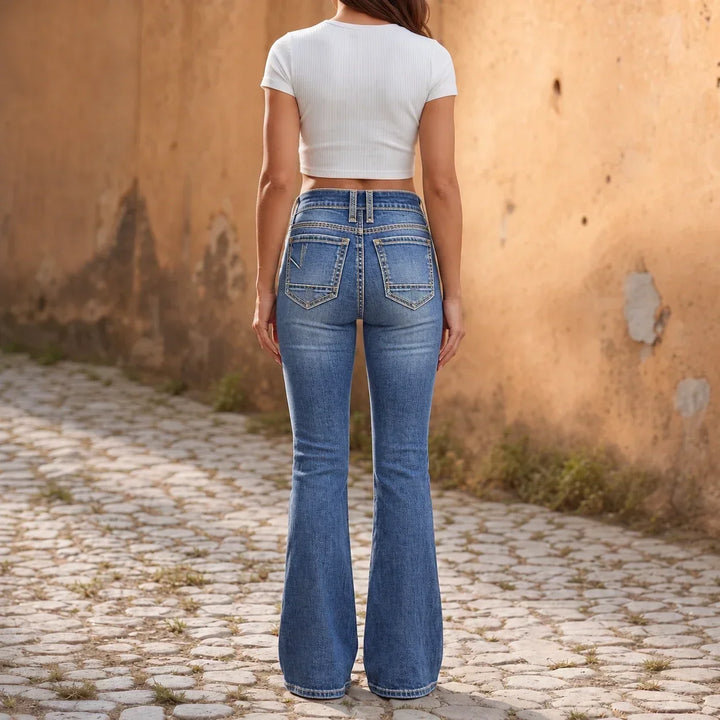 Bellecurve – Double-Button High-Waisted Bootcut Jeans