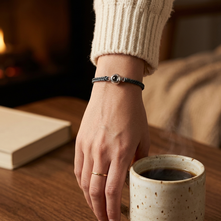 Closelle Hidden Photo Keepsake Bracelet - Elena Harper