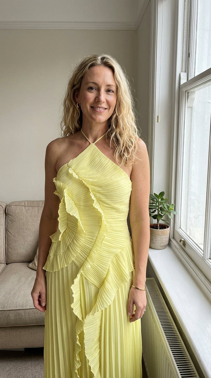 Adeline Elegant, airy dress - Elena Harper