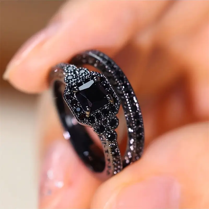 Adrian Vintage Ring Set in Black, view 3 - Elena Harper