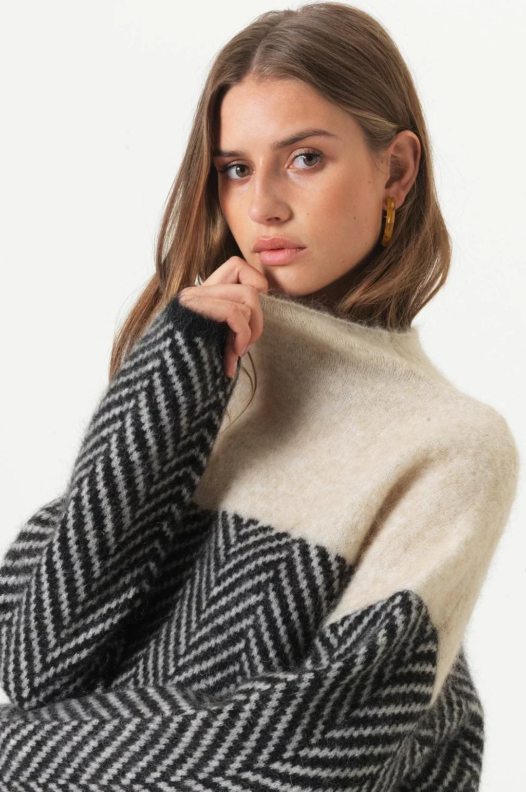 ADELIE Premium Turtleneck made of fine knit - Elena Harper