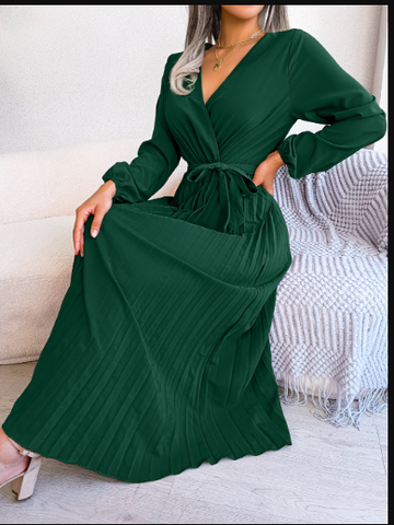 Naomi Timeless and Feminine Design - Elena Harper
