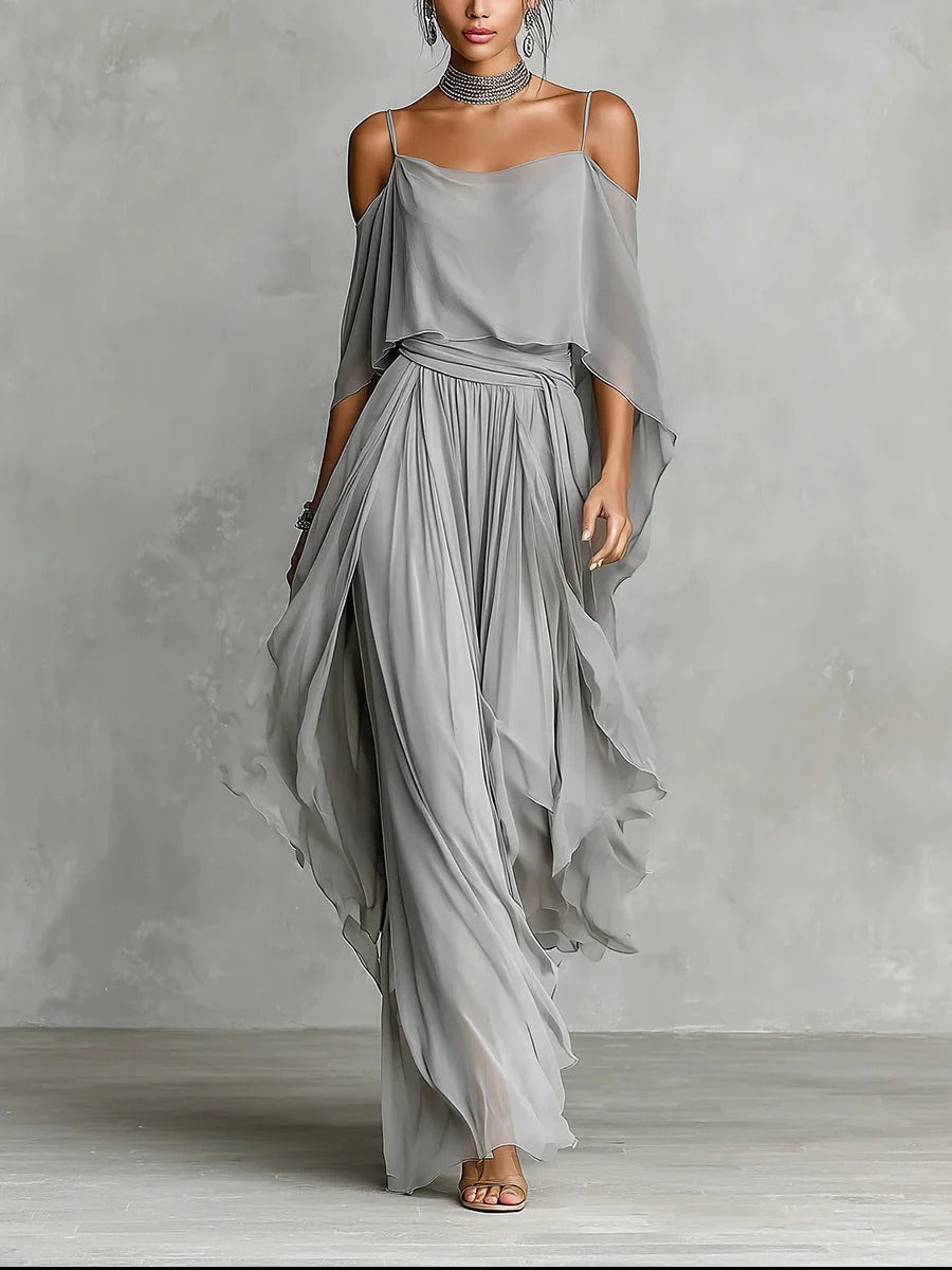 Isabela | Complete gray outfit with spaghetti strap top and lightweight pants