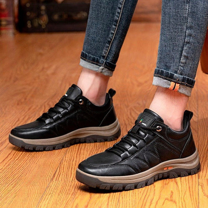 Men's Hiking Shoes in Synthetic Leather with Sturdy Sole - Michael