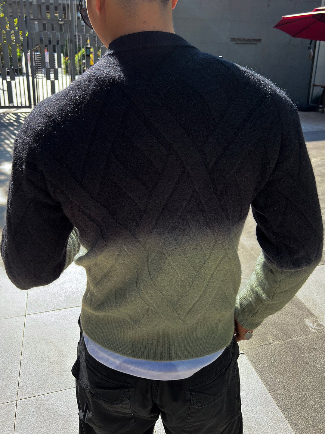 Gravity Tie Sweater