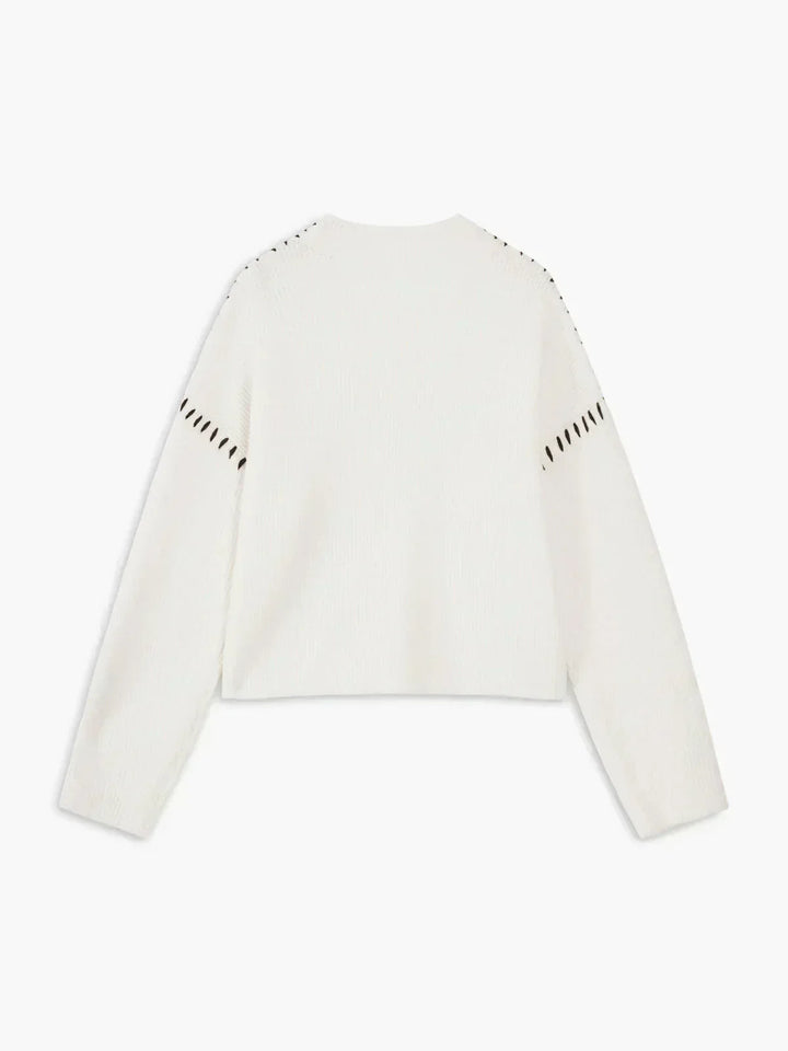 Short women's sweater with high collar - Modern and soft