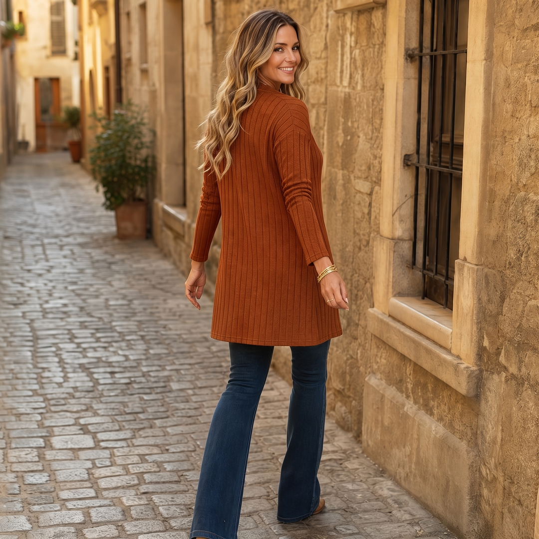 Curvella Ribbed V-Neck Slim Fit Knit Top - Elena Harper